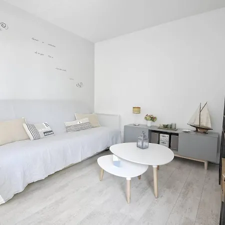 Apartamento T2 à Arcachon, Proche Plage, Avec Balcon, Rénové, Dans Quartier Calme Et Verdoyant - Fr-1-433-79 *